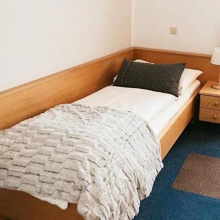 Hotell Restaurant Gaestehaus Feldkirchen