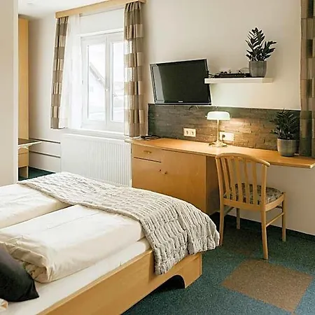 Restaurant Gaestehaus Feldkirchen Отель Feldkirchen bei Graz
