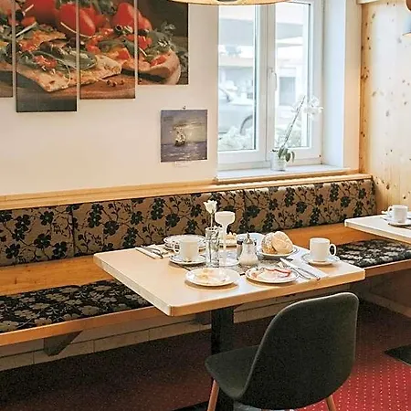 Restaurant Gaestehaus Feldkirchen 3*