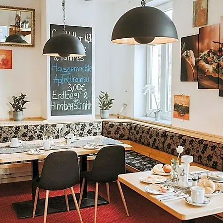 Отель Restaurant Gaestehaus Feldkirchen Feldkirchen bei Graz