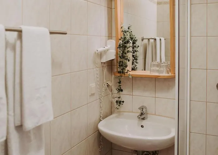 Restaurant Gaestehaus Feldkirchen Hotel