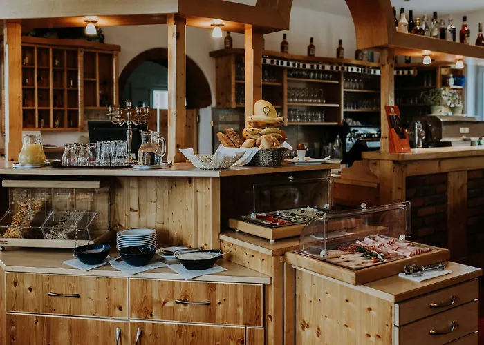 Restaurant Gaestehaus Feldkirchen فندق