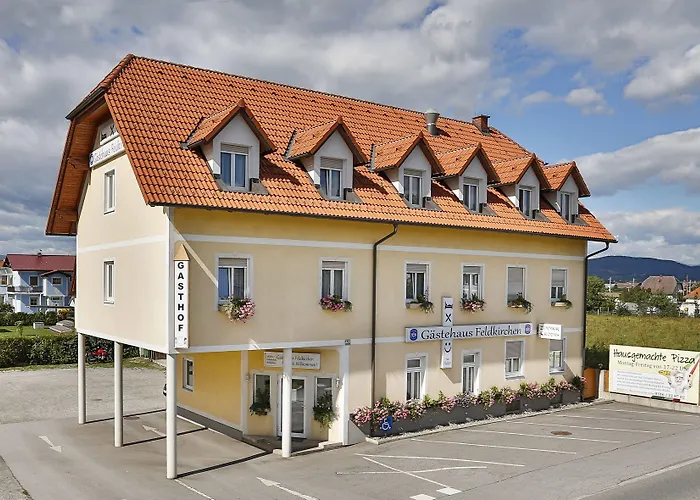 Restaurant Gaestehaus Feldkirchen فندق